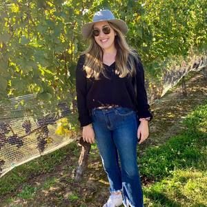 Meet your Posher, Jessica